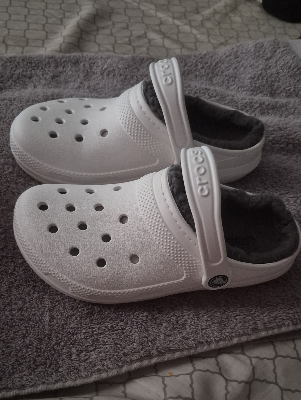 CROCS White Classic Clog with Gray Fleece Lining